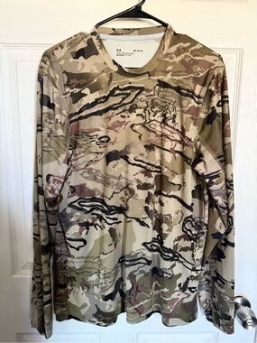Under Armour Men’s Long-Sleeve Camo Performance Shirt - Olive/Tan/Black